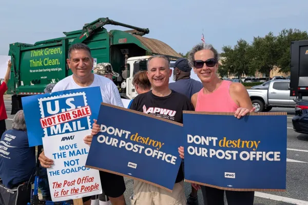 apwu rally
