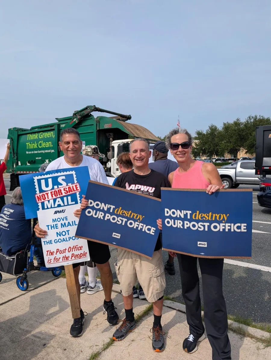 apwu rally
